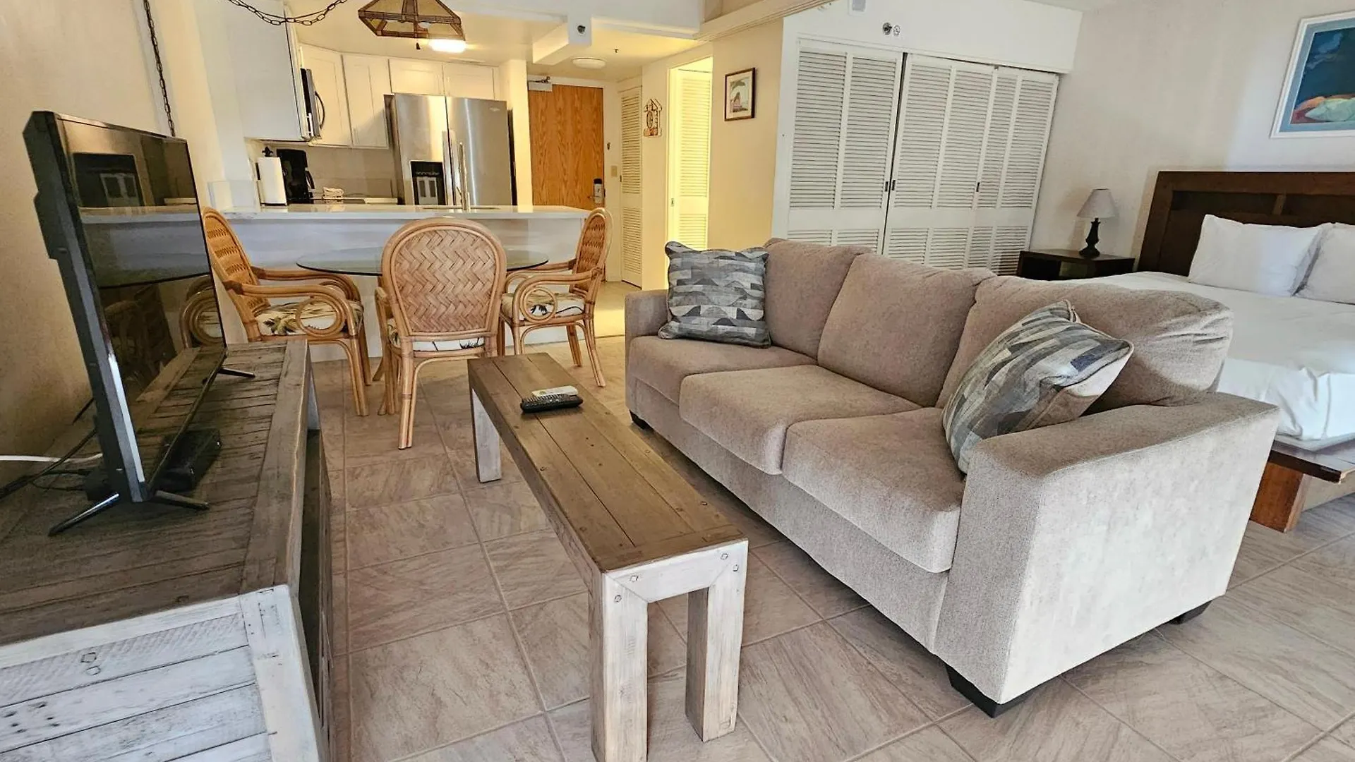 Ilikai Tower 936 Lagoon View 1Br Гонолулу